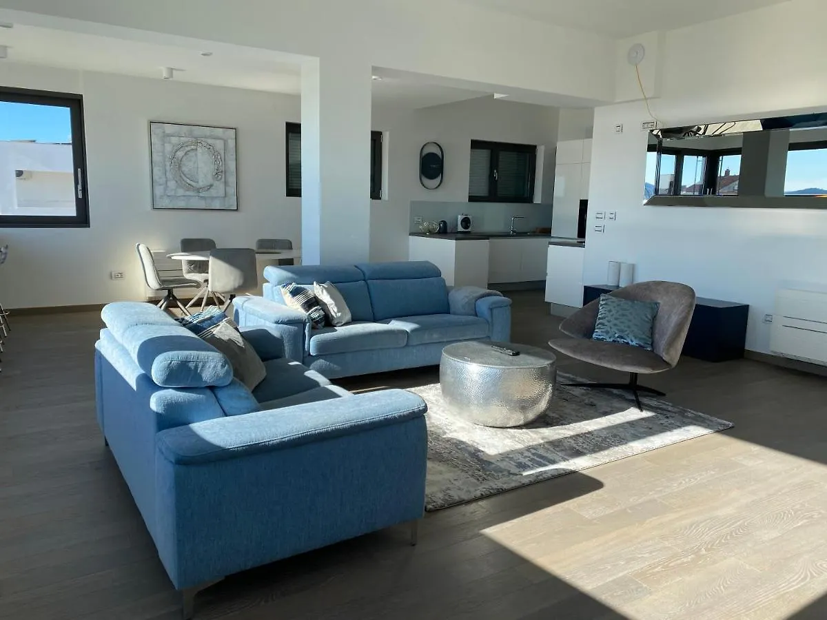 The View Luxury Residence With Pool Apartman Zadar